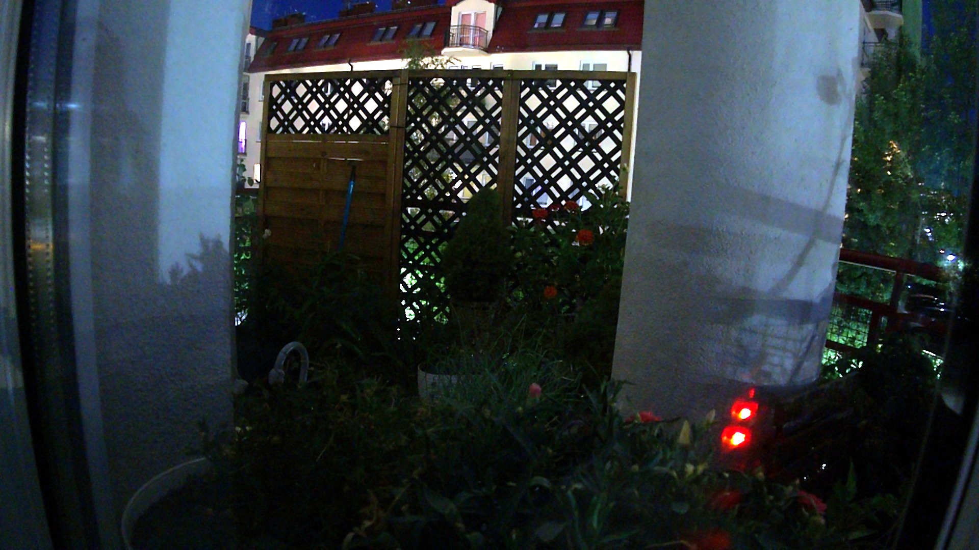 21:30:53