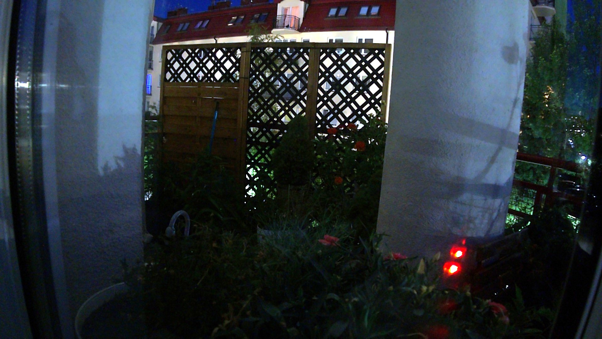 21:20:23