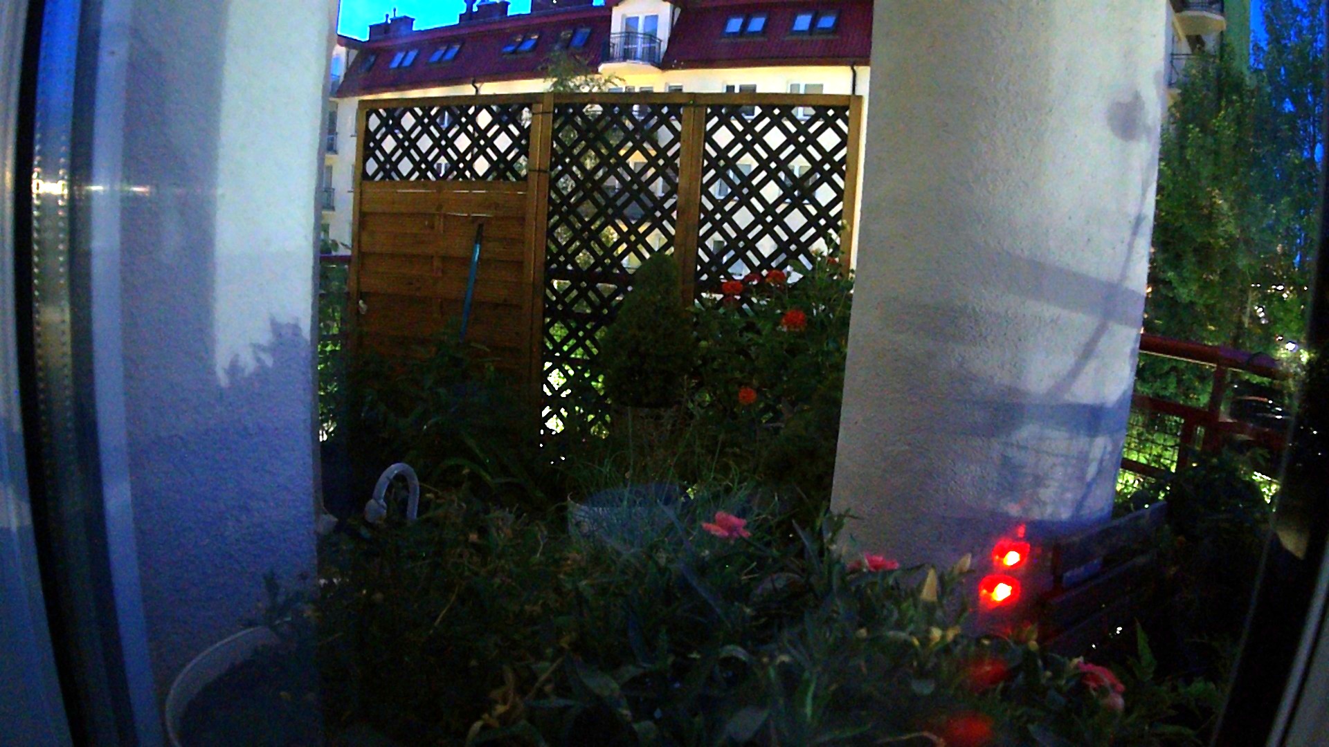 04:20:33