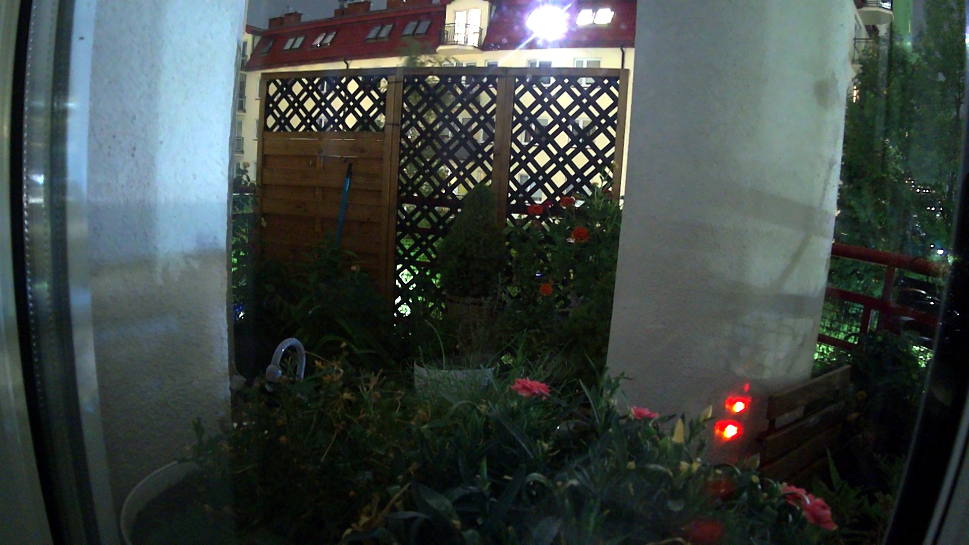 21:10:33